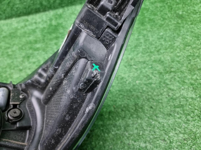 Битая Фара правая Kia Picanto 3 JA (17-21) галоген