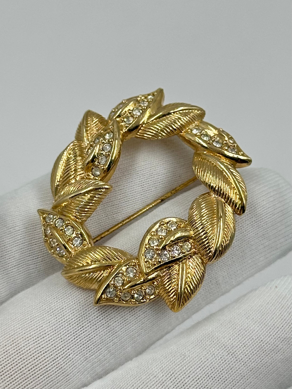 Брошь Christian Dior