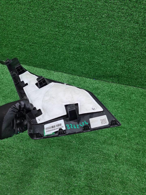 Обшивка багажника правая Chery Arrizo 8 (22-нв)