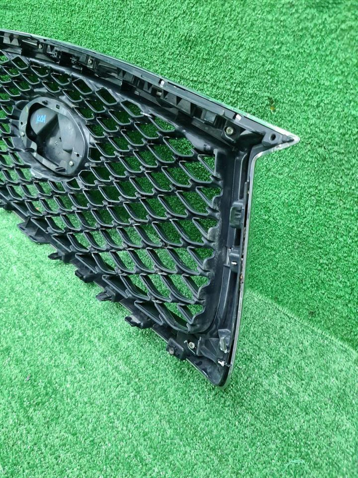 Решетка радиатора Infiniti QX50 2 (2017-н.в.)