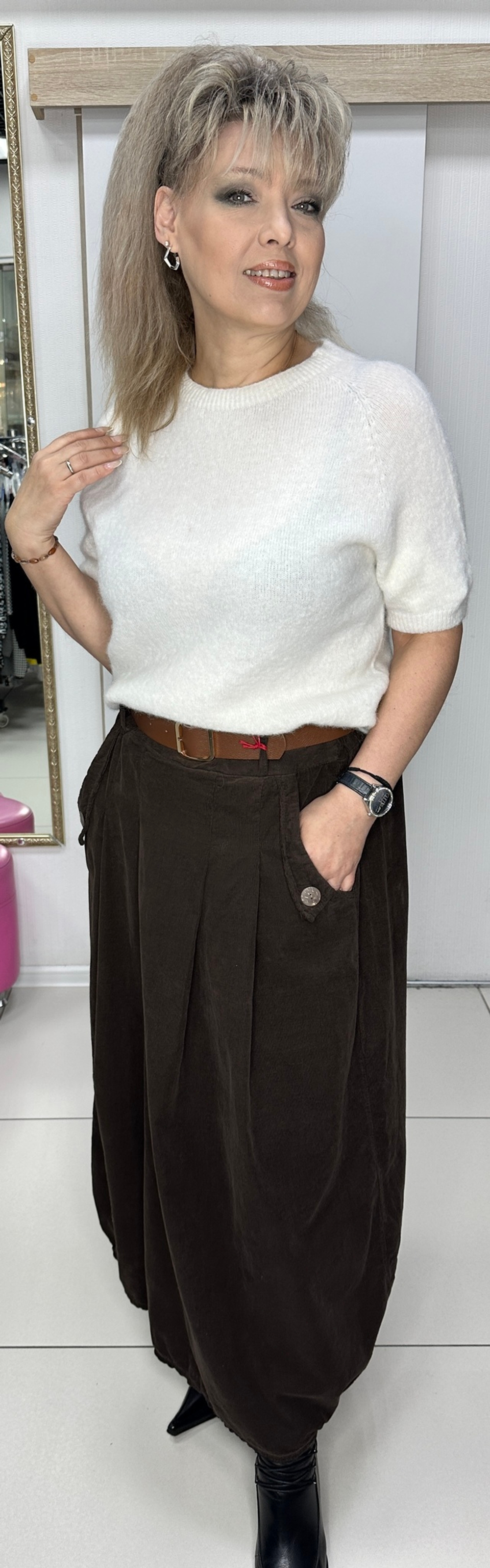 Длинная юбка из микро вельвета в шоколадном цвете