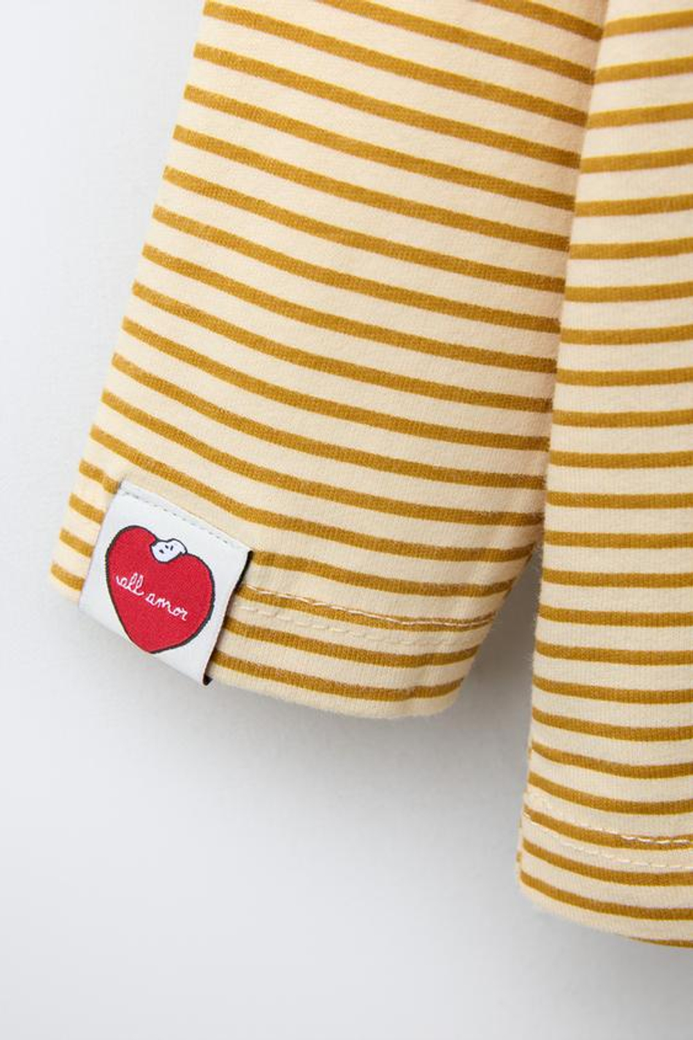 ZARA ФУТБОЛКА В ПОЛОСКУ SNOOPY PEANUTS™, ОХРА