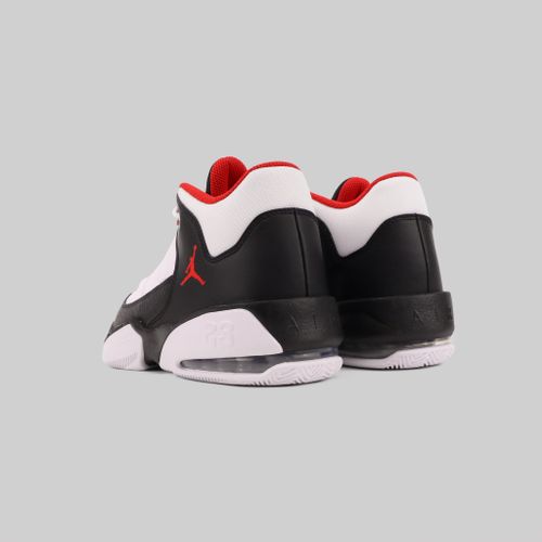Кроссовки Jordan Max Aura 3 артикул:CZ4167-161 - купить в магазине Дайс