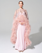 Кейп с вышивкой ручной работы и премиальными перьями страуса