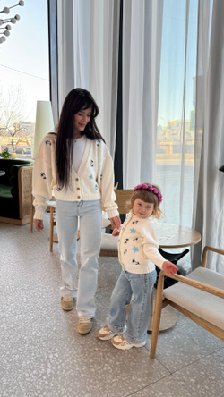 Кардиган с цветами взрослый