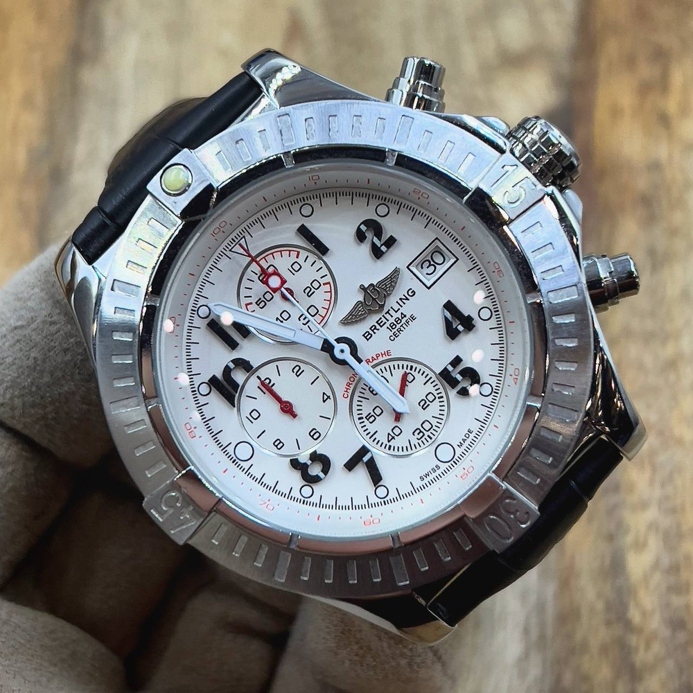 Часы Breitling