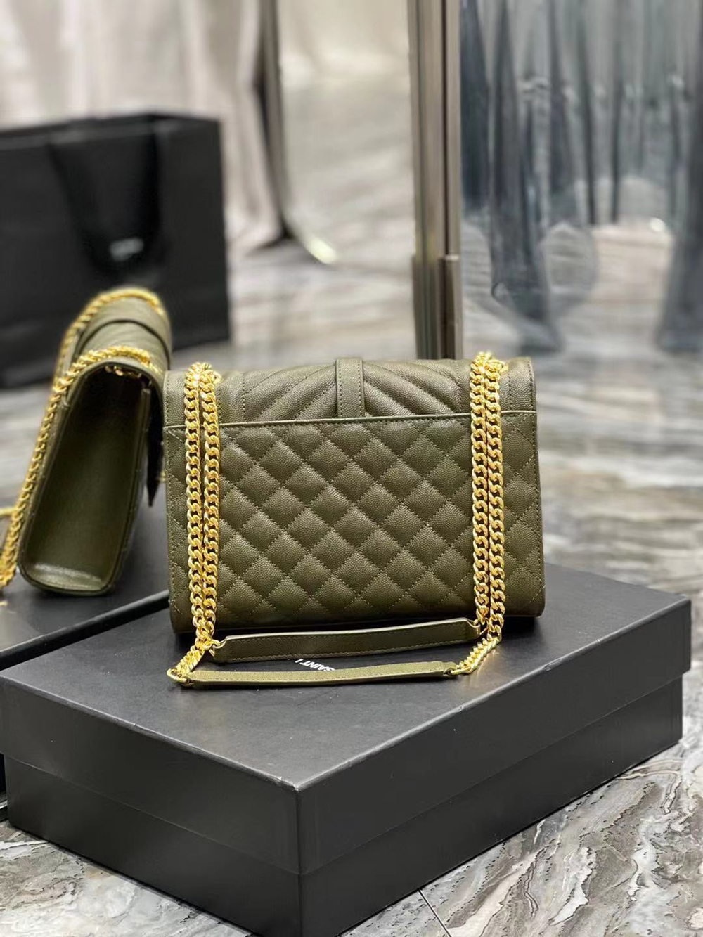 Saint Laurent Envelope Bag 24 cm