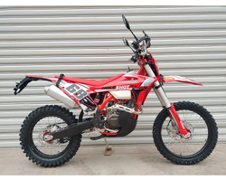 Мотоцикл Regulmoto Holeshot Red Edition (4 valves) с ПТС