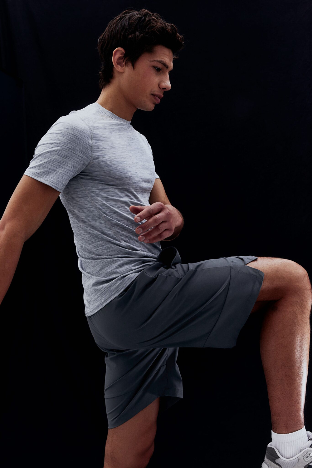 Длинные спортивные шорты с технологией drymove™