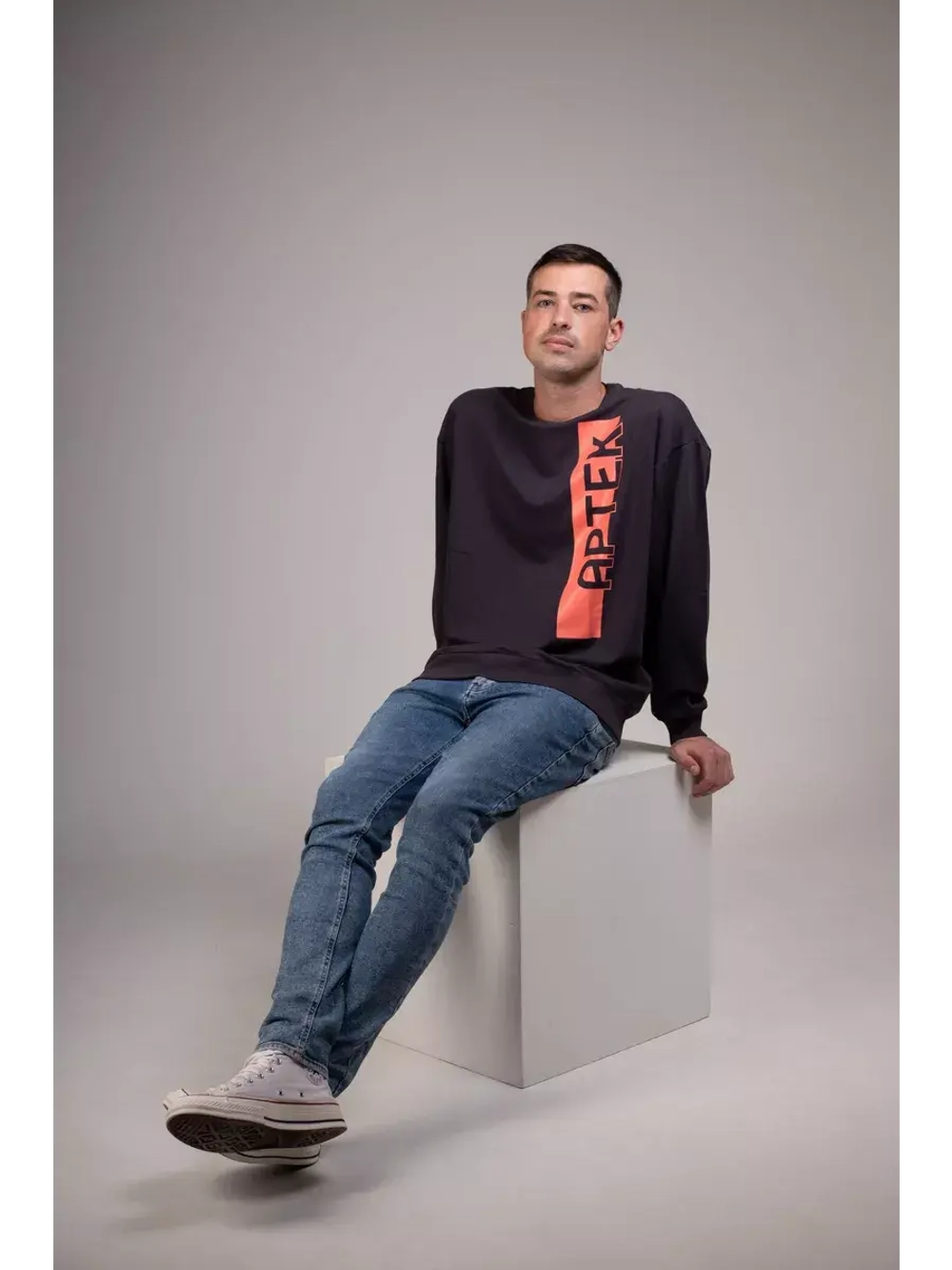 Толстовка оверсайз