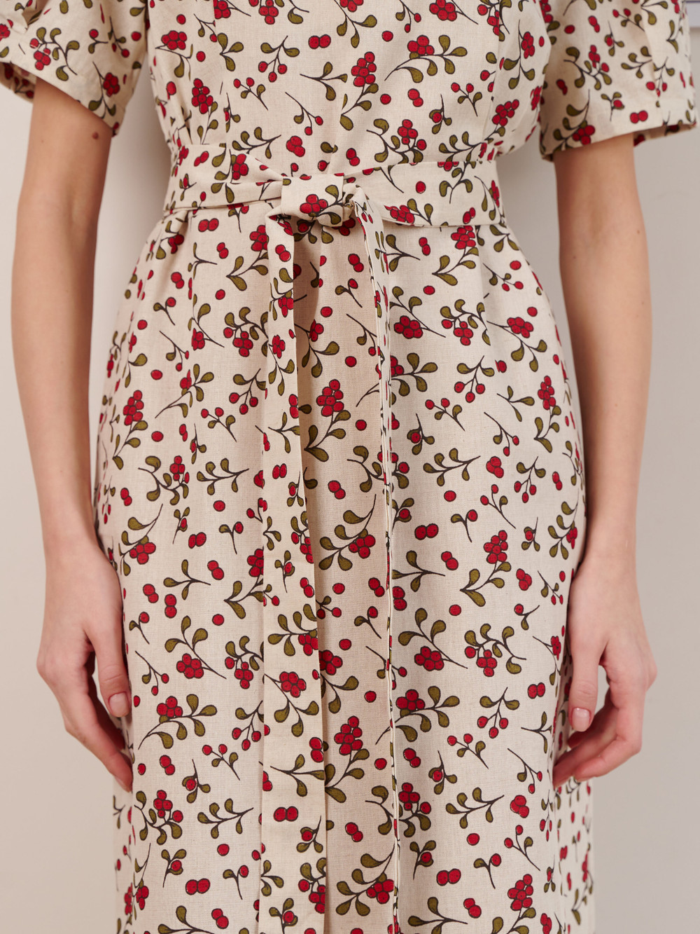 Платье миди с коротким рукавом