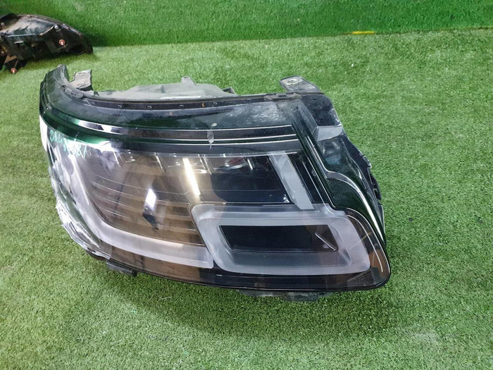Фара правая RR Vogue 4 L405 (2017-2022) Pixel LED