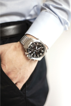 Часы Casio ECB-30D-1AEF