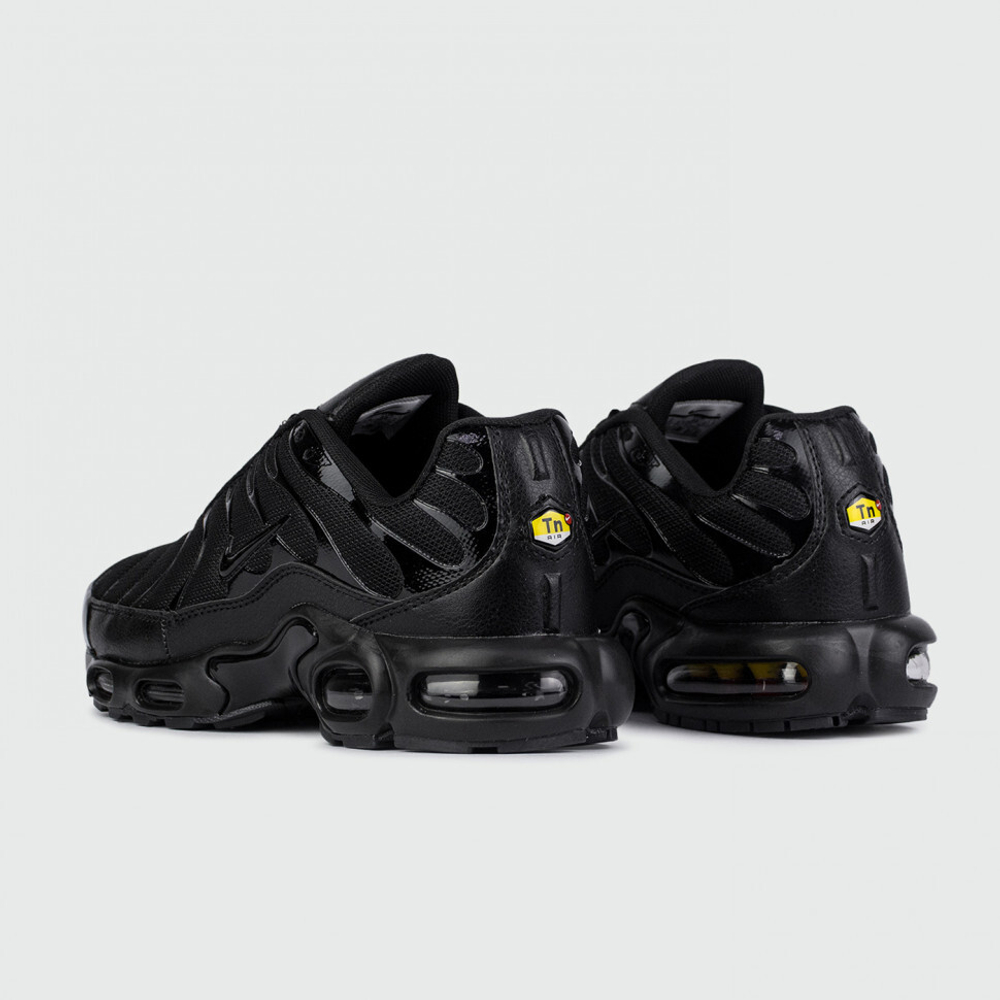 кроссовки Nike Air Max Plus Tn Triple Black
