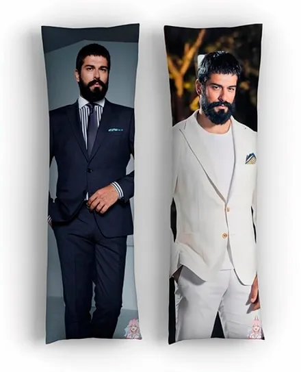 Дакимакура Бурак Озчивит