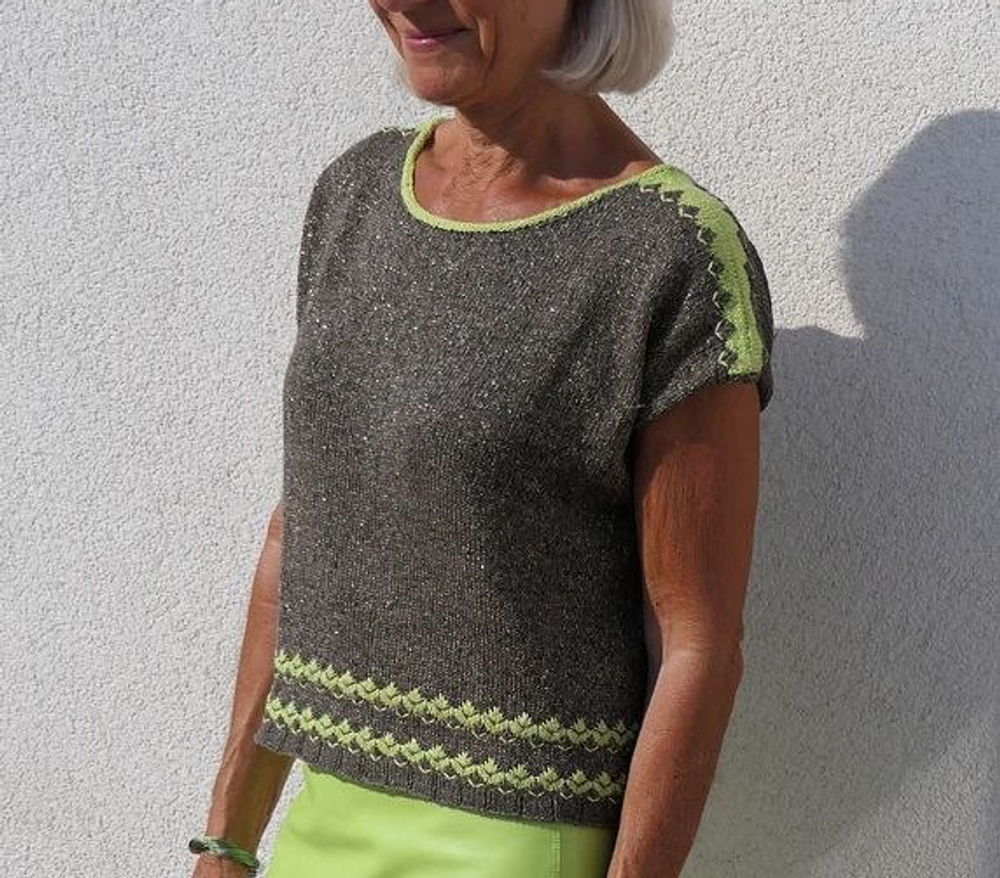 Описание по вязанию топа спицами "Mittsommer"