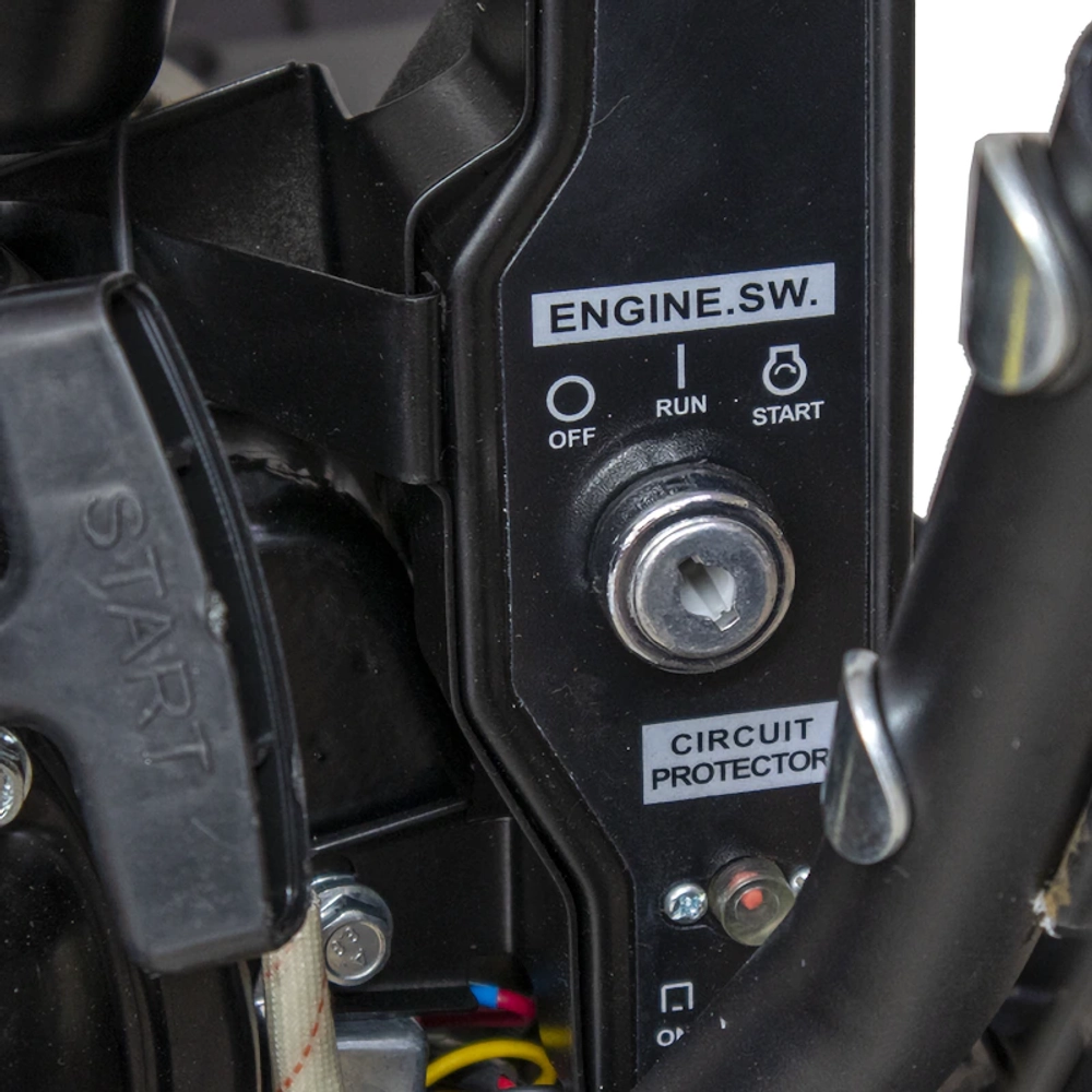 HUTER SGC 4000B снегоуборщик бензиновый 6.5 л.с, ковш 56 см, выброс 13 м, 4 вперед/2 назад 70/7/13