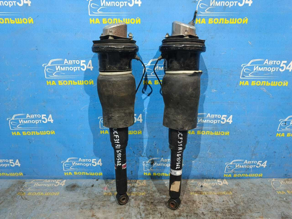 Стойка задняя левая TOYOTA CELSIOR 2000-2006