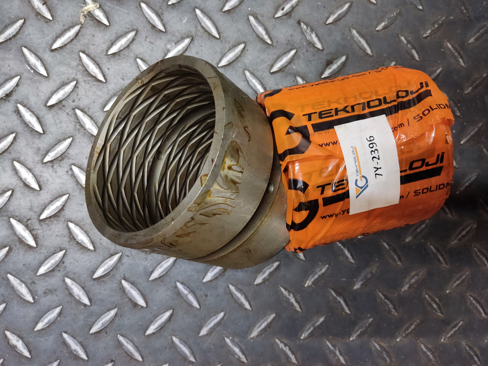 Втулка 7Y-2396