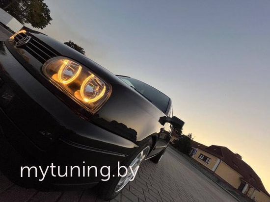 Передние фары VW Golf 3 angel eyes black