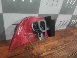 Фонарь задний правый Volkswagen Touareg 2 10-18 Б/У Оригинал 7P6945096D