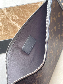 Louis Vuitton CarryAll Dark MM