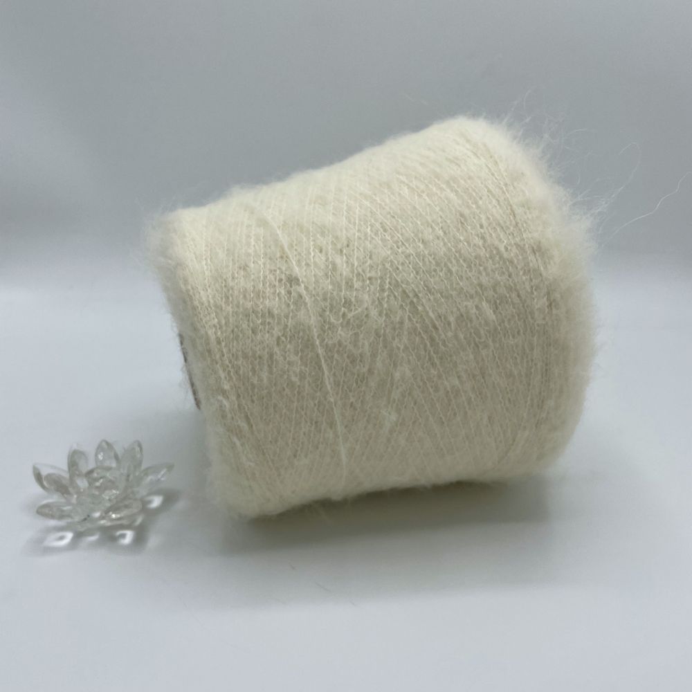 Manifattura LANE PUCCI 30% вспушеная альпака 30% полиамид 40% полиакрил