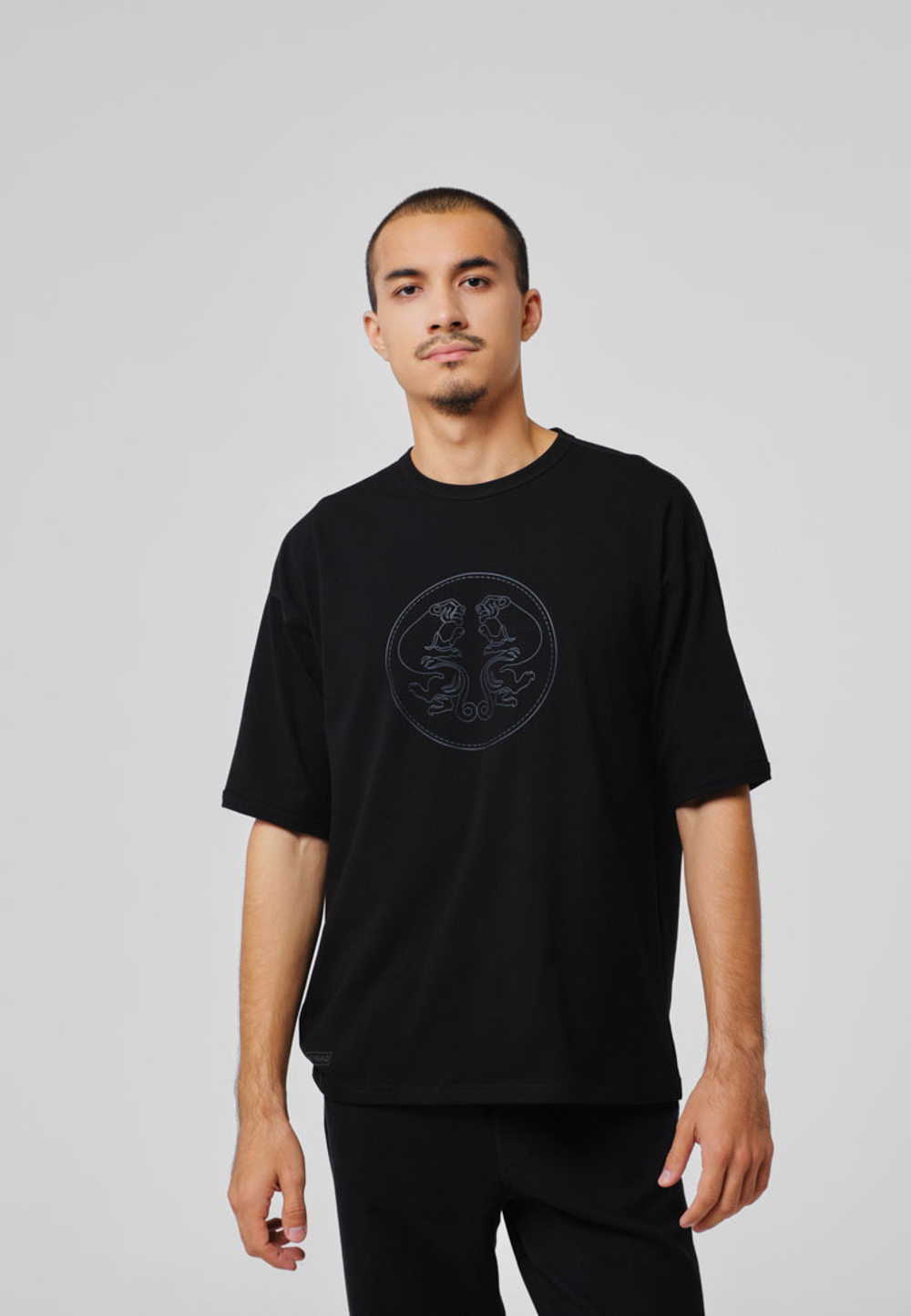 Футболка оверсайз BARYS BLACK (ONLY ONLINE)