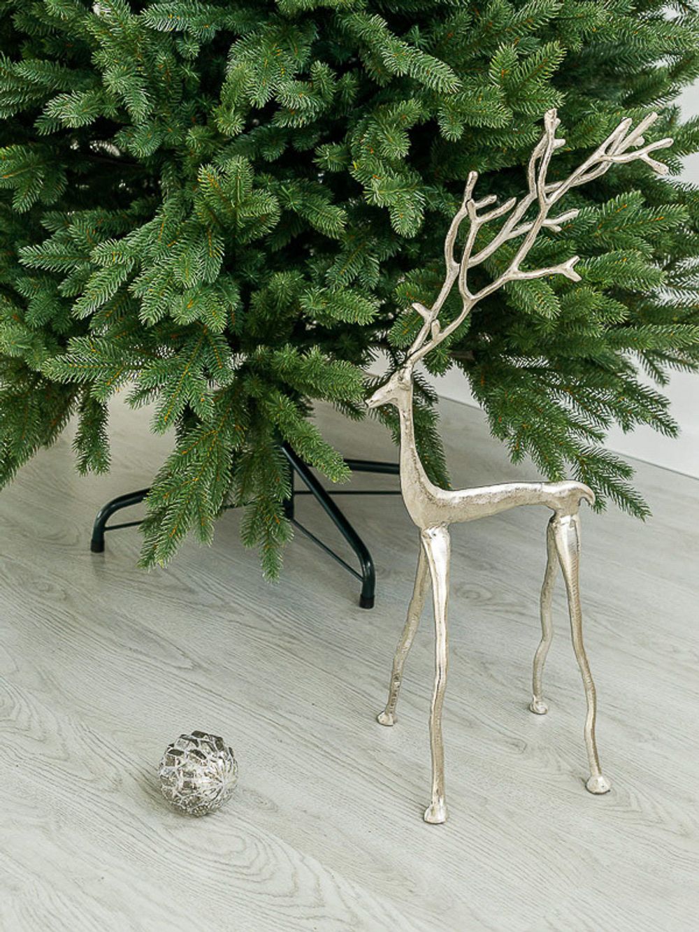 Ель искусственная «Милано» (литая хвоя) 240 см / 2,4 м