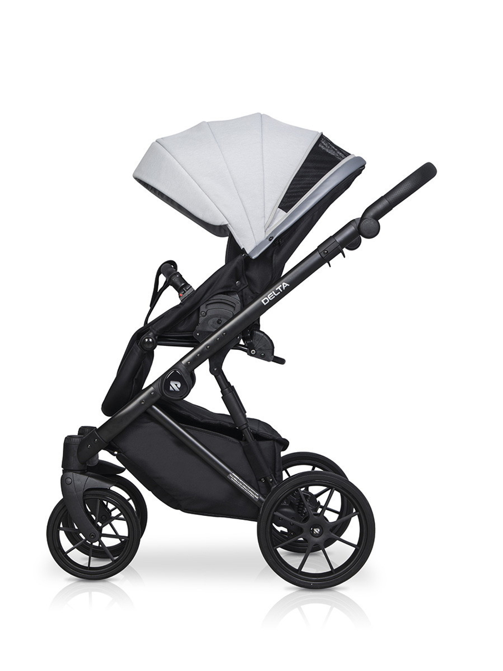 Детская коляска Riko Basic Delta 2 в 1 01 grey fox