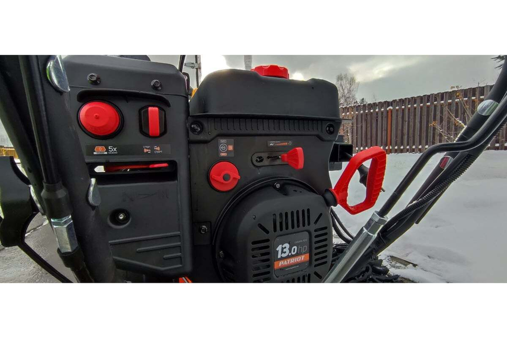 Снегоуборщик Patriot Сибирь 113Е