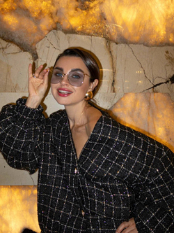 Бомбер твид черный