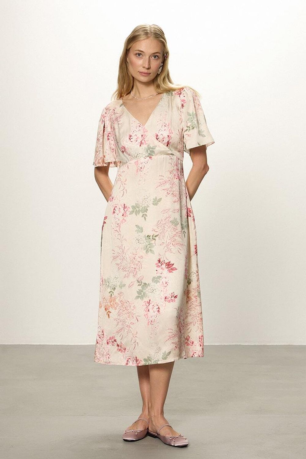 Платье Верона пион ( Размер 42)