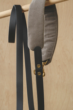 Поводок "Пони-маскарпони" серый