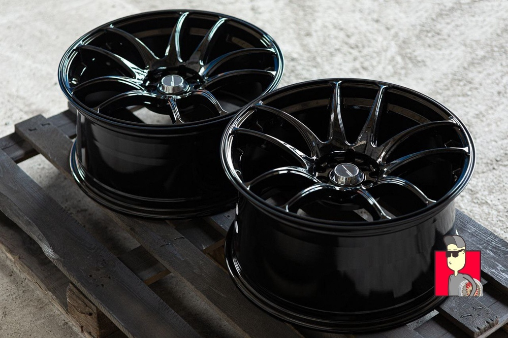 Комплект дисков Work Kiwami 18x8.5/9.5 et30/30 5x100/5x114.3