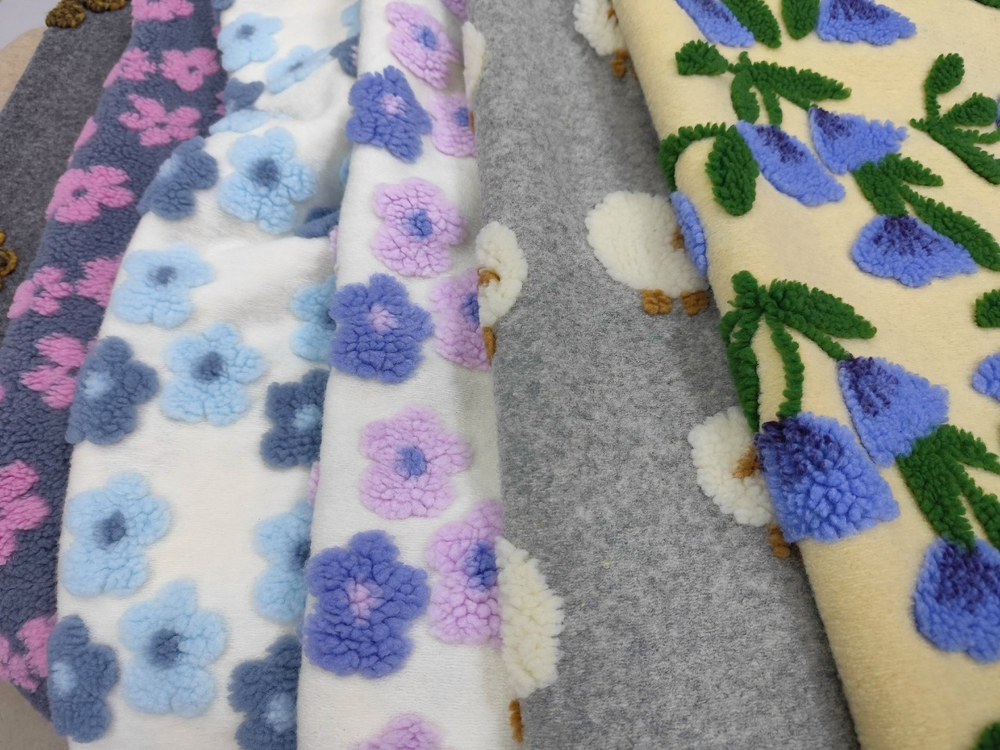 Альпака с объемным рисунком/ Овечки