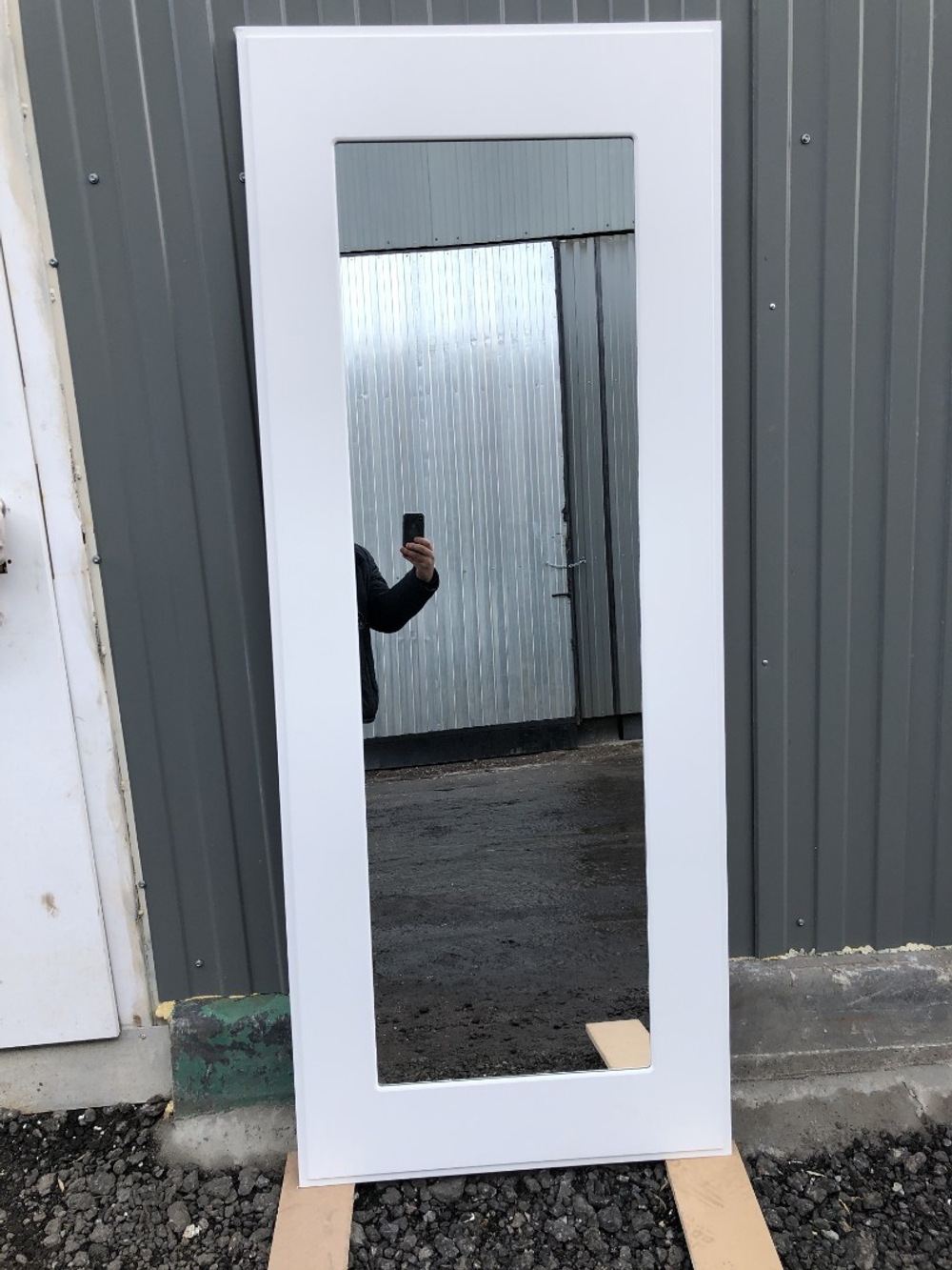 Входная металлическая дверь с зеркалом  (RеX) РЕКС 6 Лондон Венге / зеркало Пастораль Белый ясень 16мм