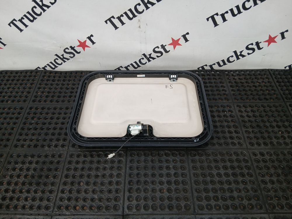 Люк в сборе 2023г