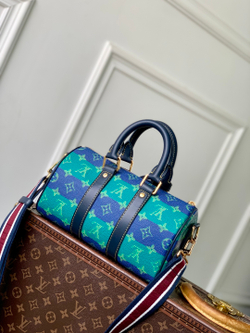 Louis Vuitton Keepall 25