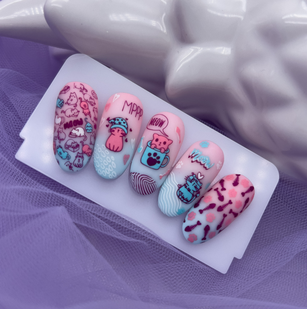 мультяшки на ногтях