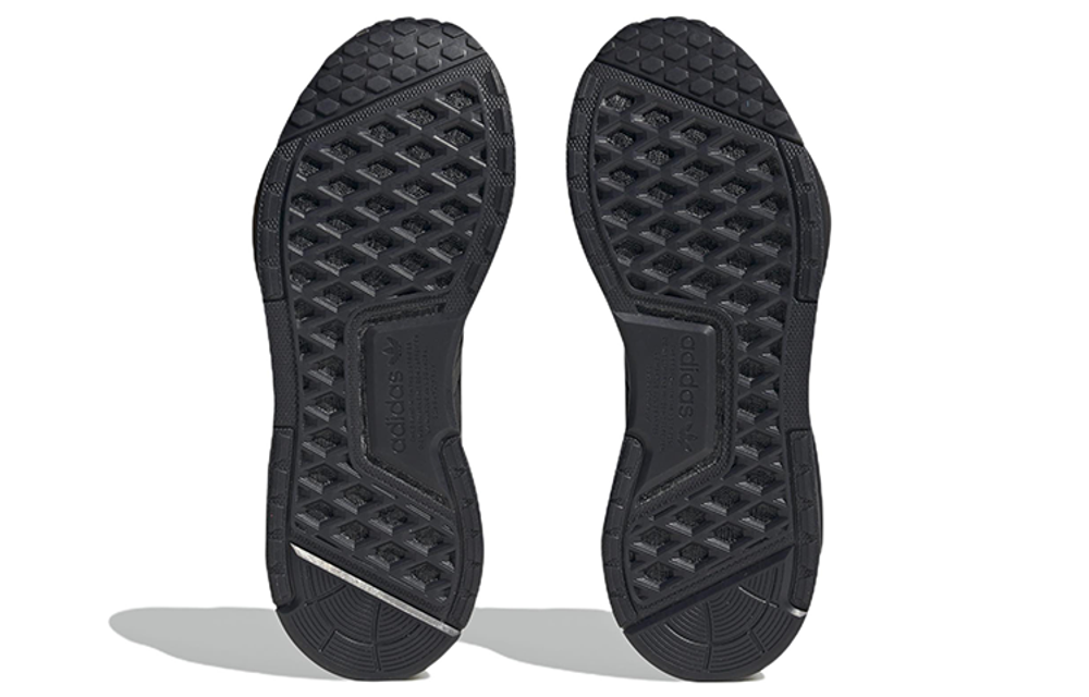 Кроссовки Adidas Originals Nmd_R1 V3 (Женская размерная сетка)