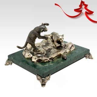 Скульптурная композиция "Амурские тигры"