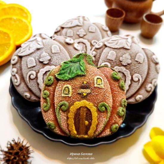 Пряничная форма Домик тыква
