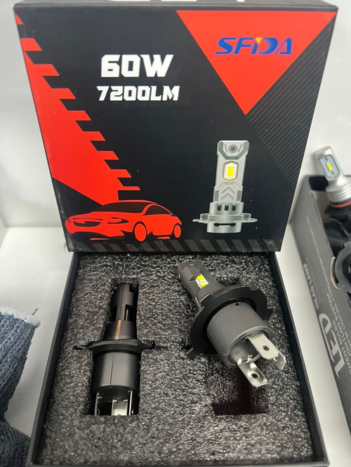 H7 / Комплект светодиодных ламп (H7) SFIDA LED V19 7200LM (2 шт./ комплект)