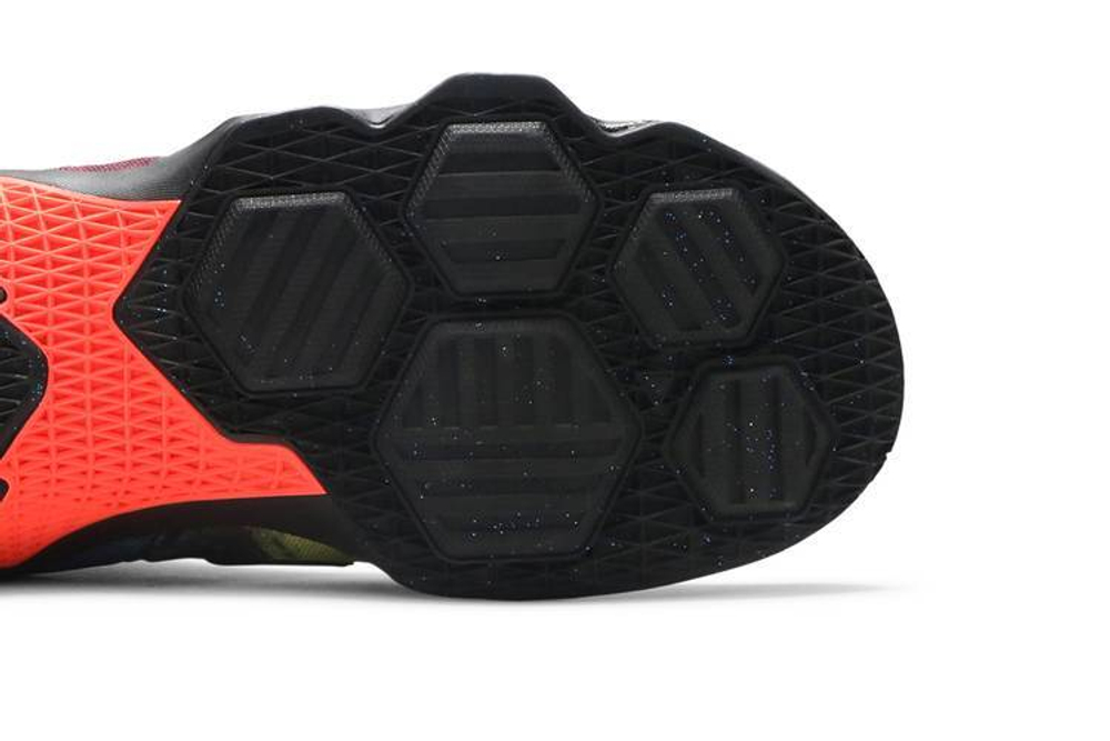 Кроссовки Nike Lebron 13 Akronite 13