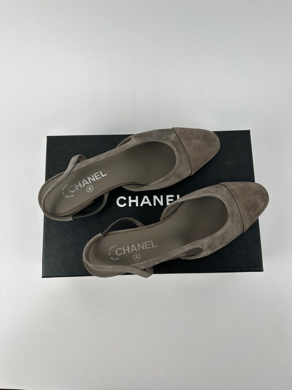 Слингбэки Chanel