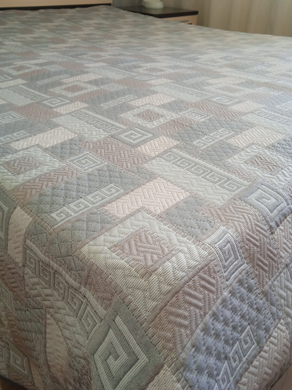 Покрывало жаккардовое двухстороннее Нежность 14-18 беж,серый 2.0 (180х200)