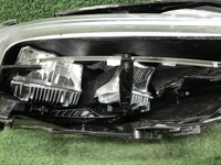 Битая Фара правая Volvo XC60 2 (2017-2021) LED