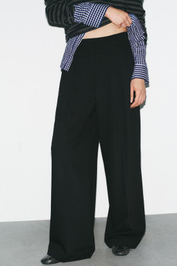 ZARA БРЮКИ С ЗАЩИПАМИ И КЛАПАНАМИ, ЧЕРНЫЙ