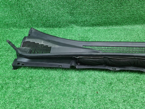 Жабо Lexus RX 5 (2022-н.в.)